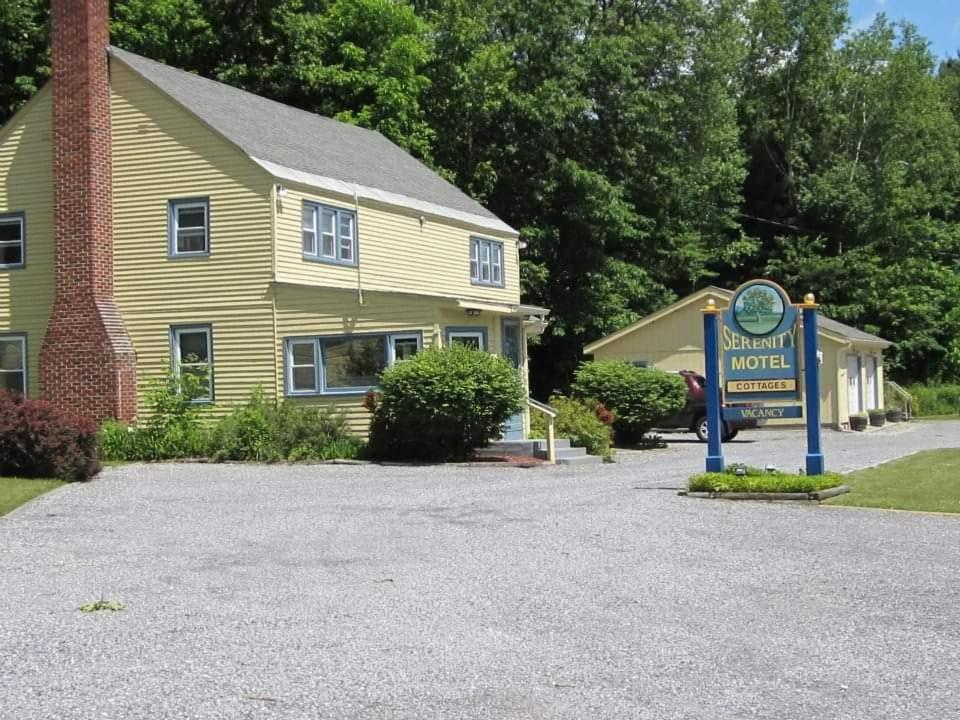 Serenity Motel Shaftsbury Exteriér fotografie
