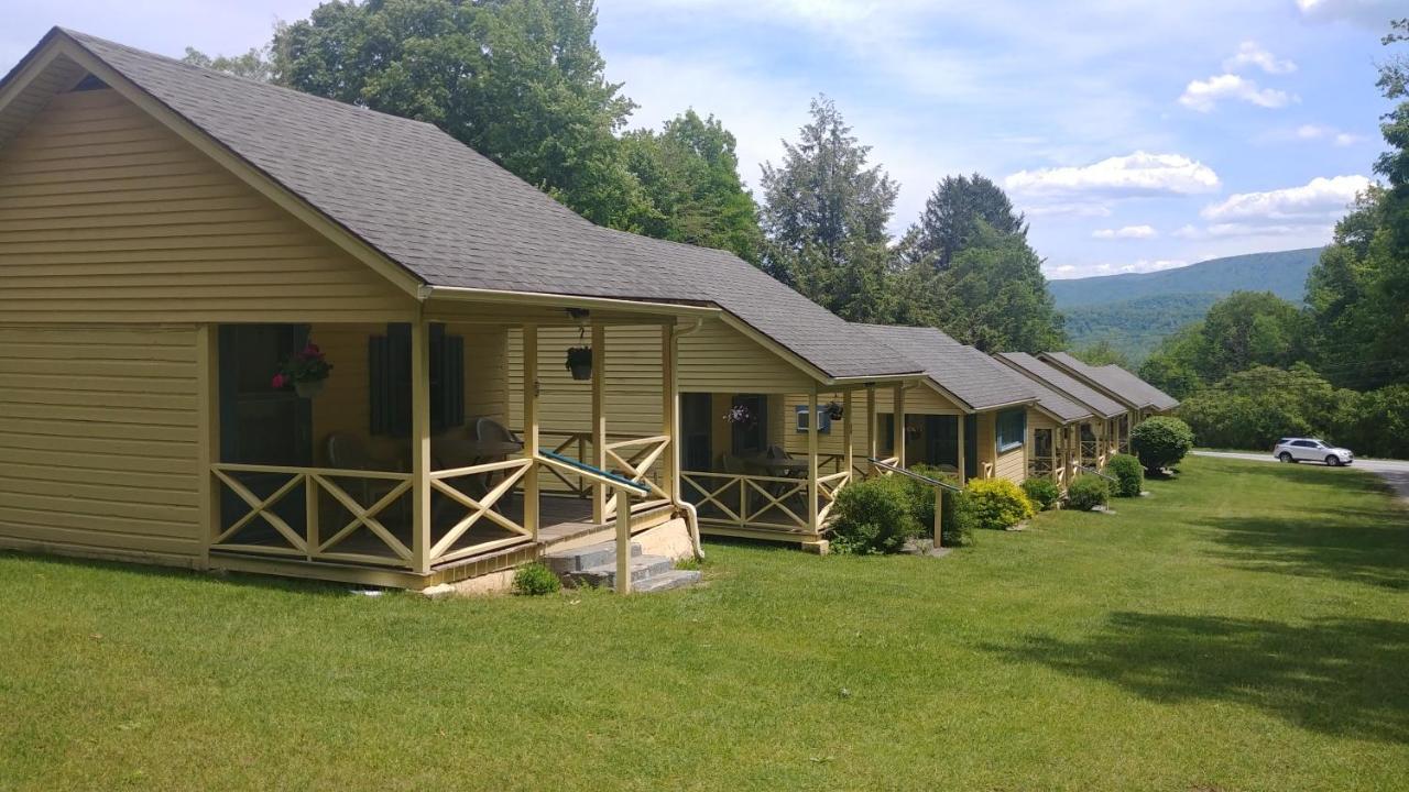 Serenity Motel Shaftsbury Exteriér fotografie